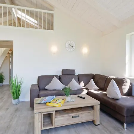 Holiday home Stunning In With Wifi Dagebuell